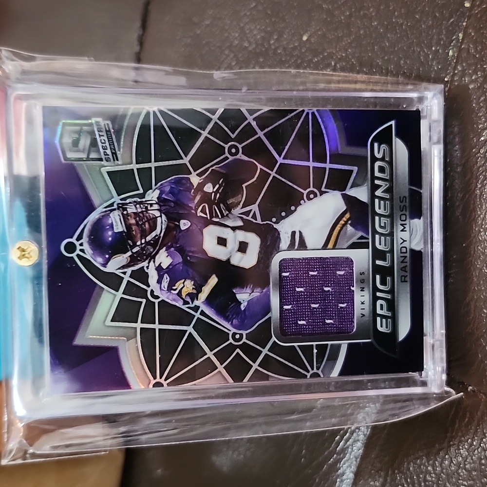 Randy Moss Patch Card  SP Epic Legends Randy Moss SP 2021 Spectra